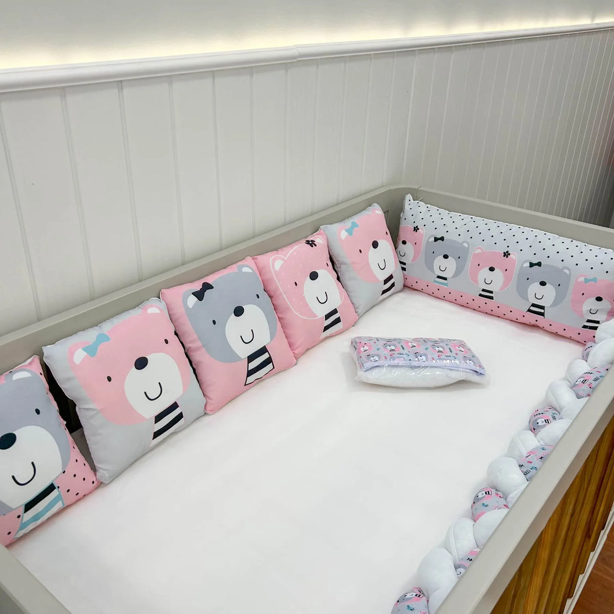 Kit Berço Trança 10 Peças - Urso Rosa e Cinza